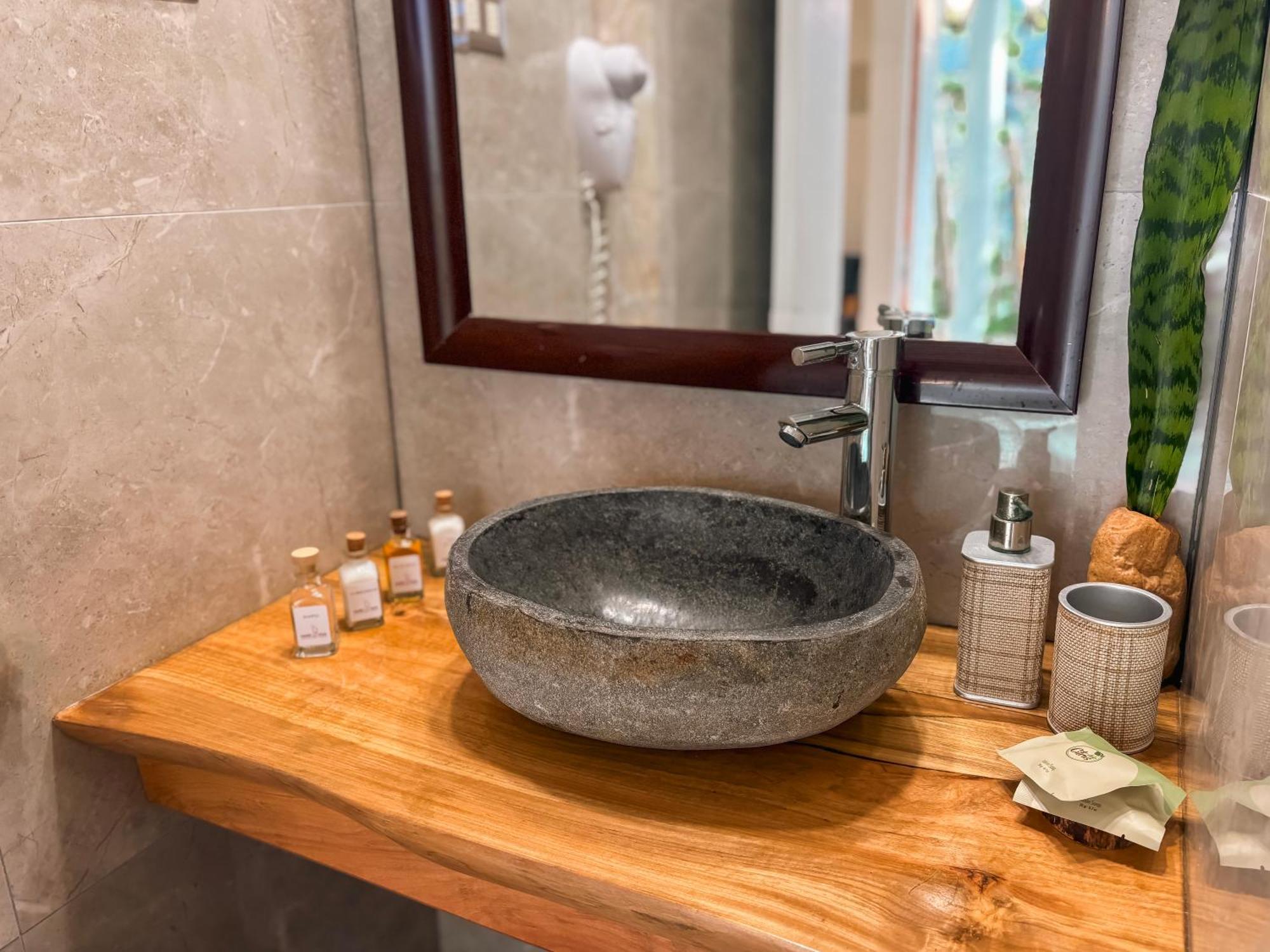 Hare Nua Boutique Hotel 4*